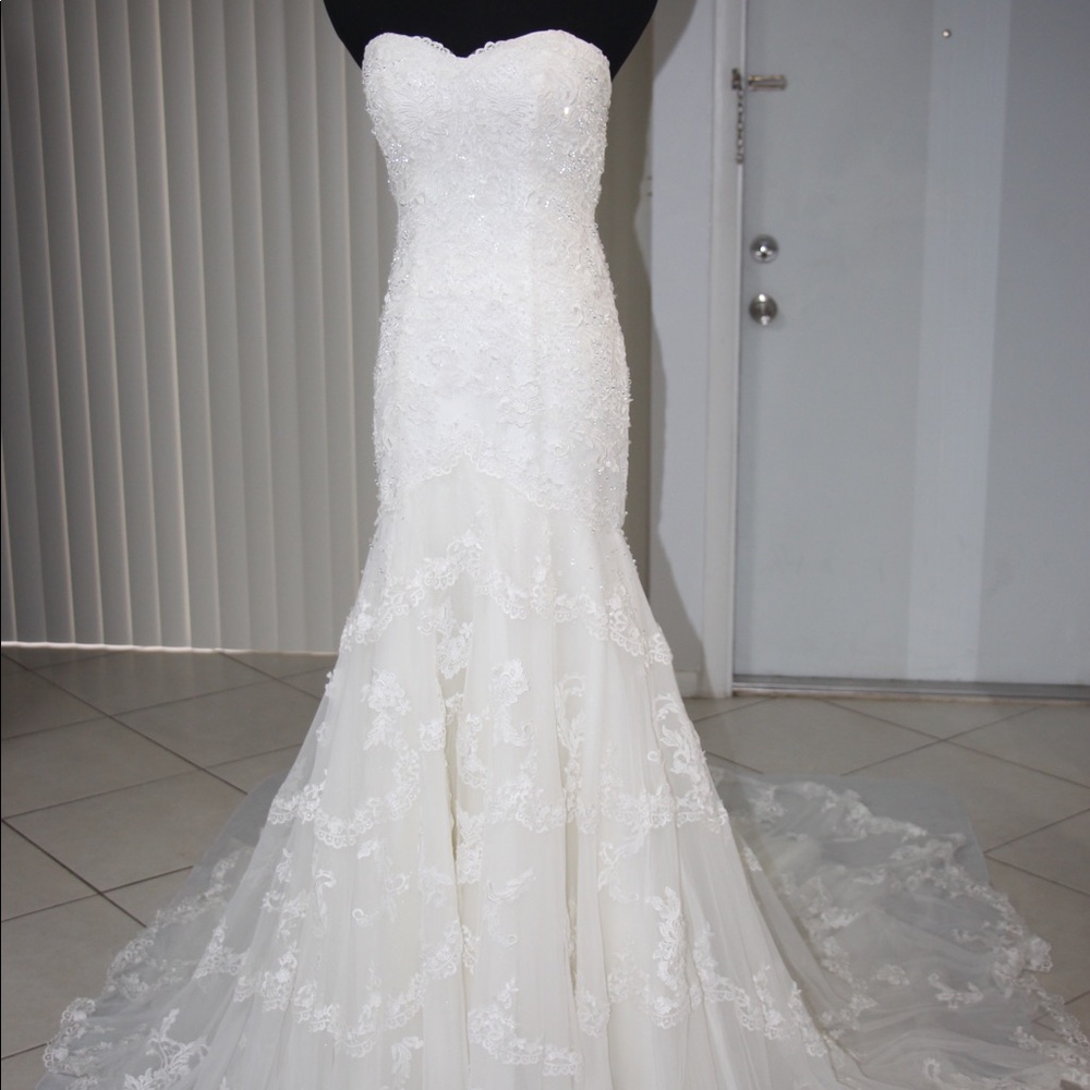 Luxury mermaid wedding dress with corset, Size2-6
